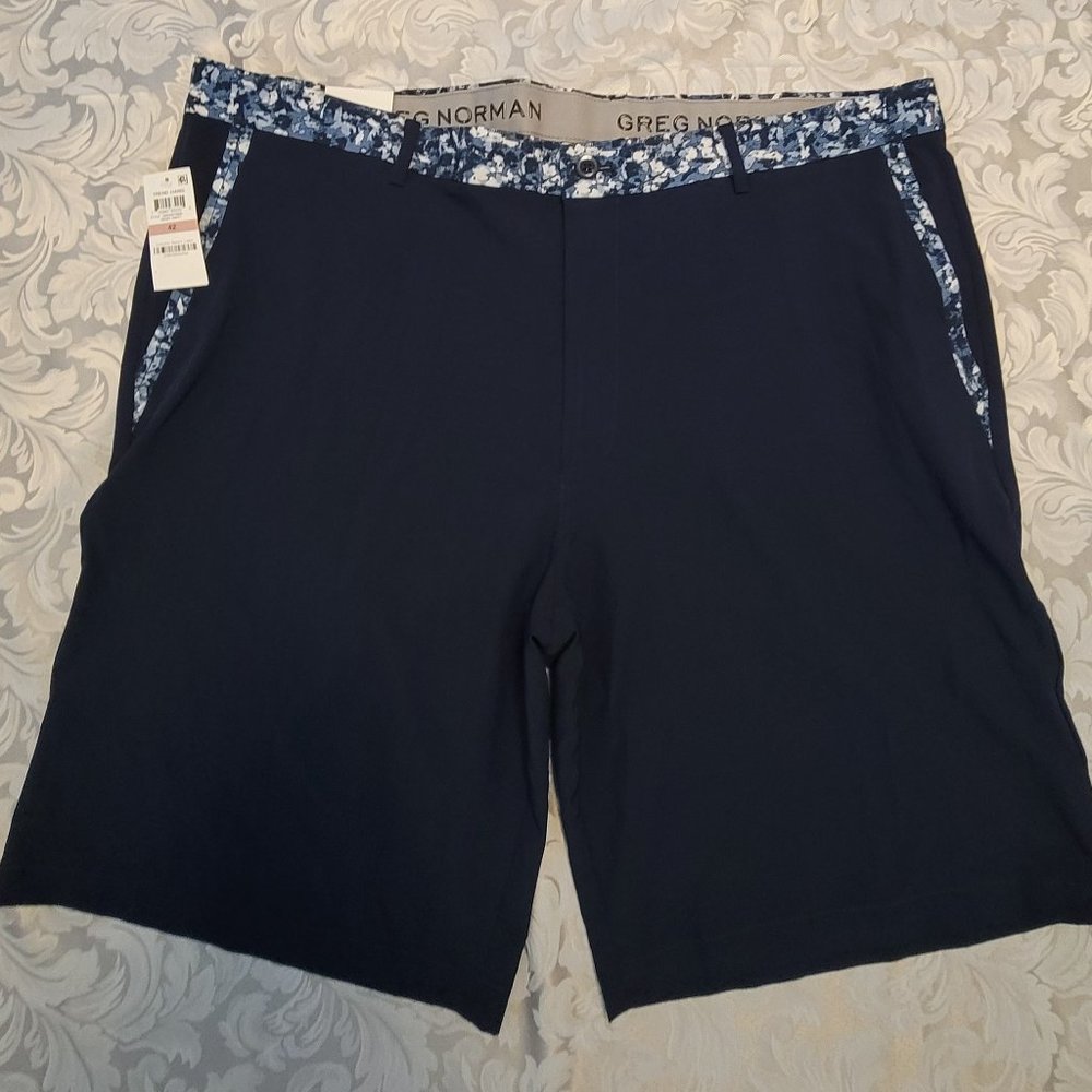 ATTACK LIFE BY GREG NORMAN MENS GOLF FITNESS SHORT